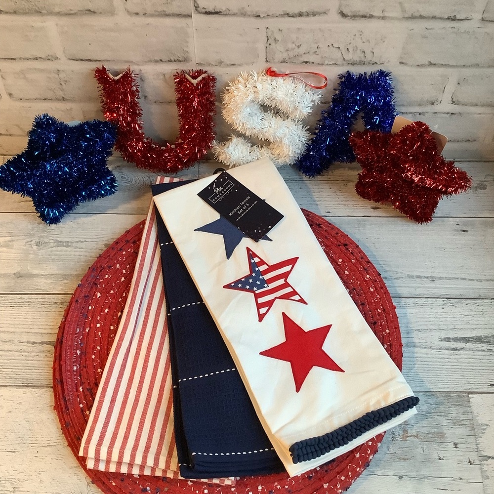 PBS HomeGoods 3 Pk. Patriotic Kitchen Towels Only